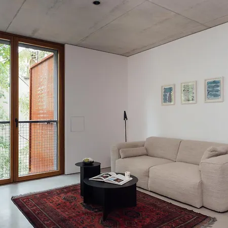 מלון דירות Dot