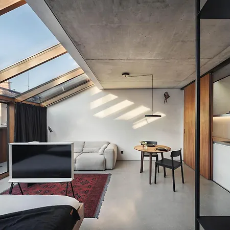 Dot Aparthotel